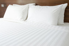 Load image into Gallery viewer, 300 TC Fitted Sheets
