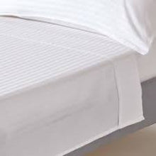 Load image into Gallery viewer, 300 TC Fitted Sheets
